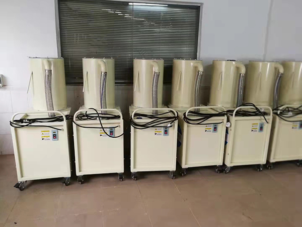 小型移动除尘器工厂